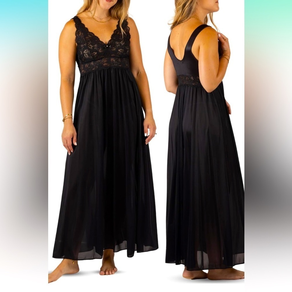 Shadowline Silhouette Lace Bodice Long Nightgown, Like new, Bridal Collection, M